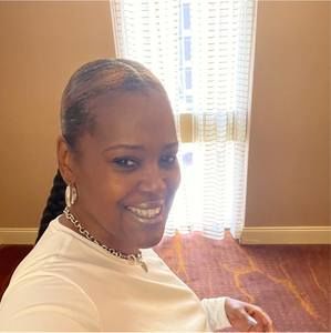 Meet your Posher, Twanette